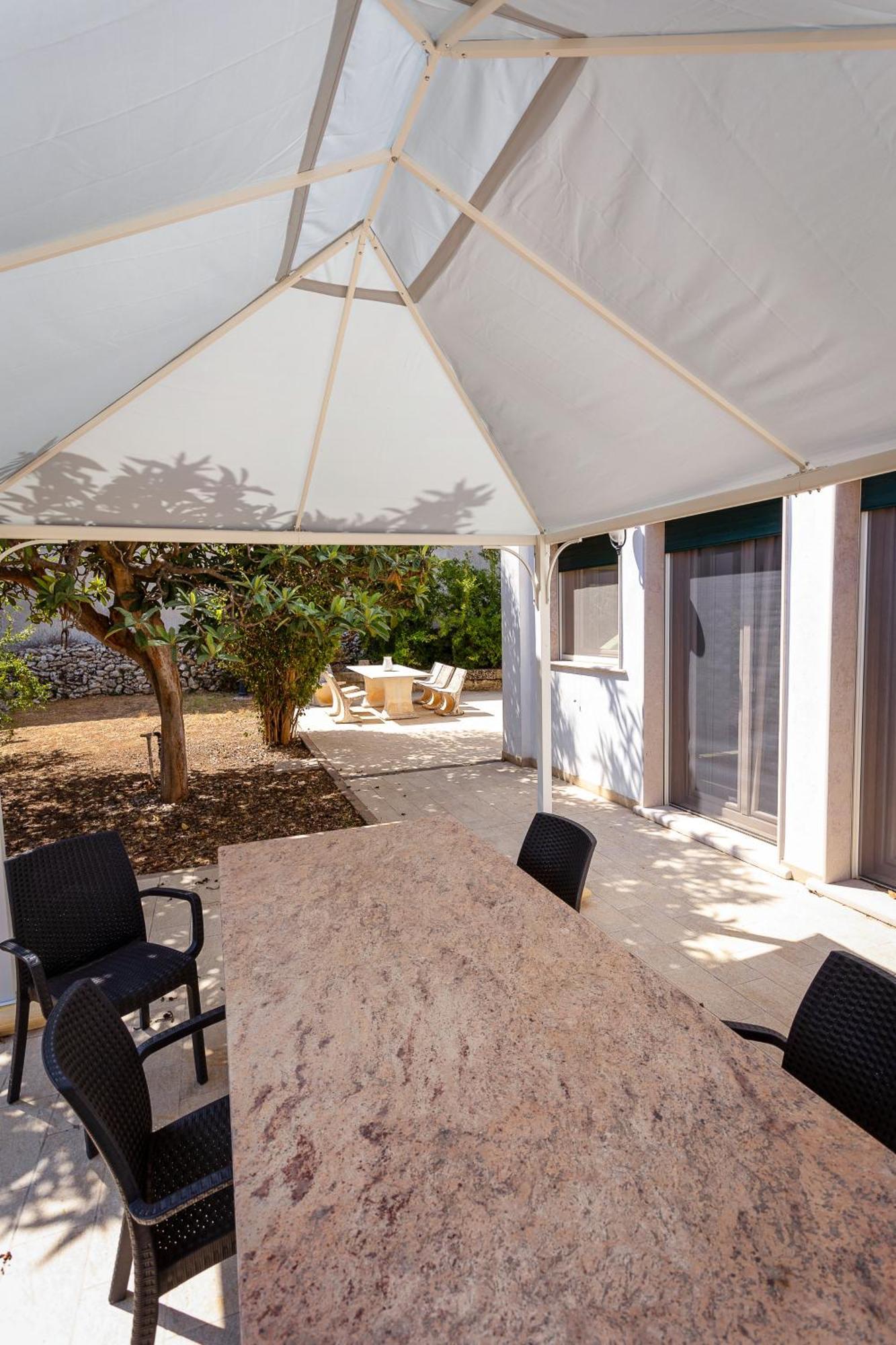 Villa Giardino Delle Zie: Charming Retreat with Half-Board Option Tricase Exterior photo