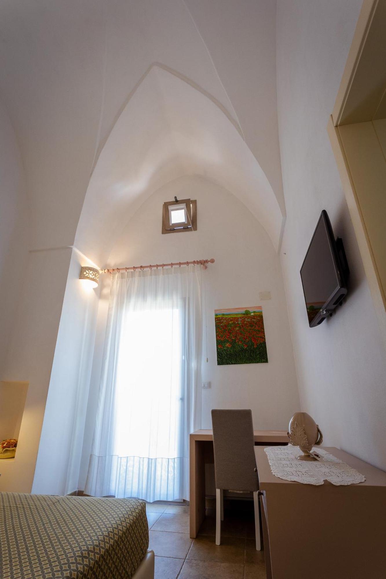 Villa Giardino Delle Zie: Charming Retreat with Half-Board Option Tricase Exterior photo