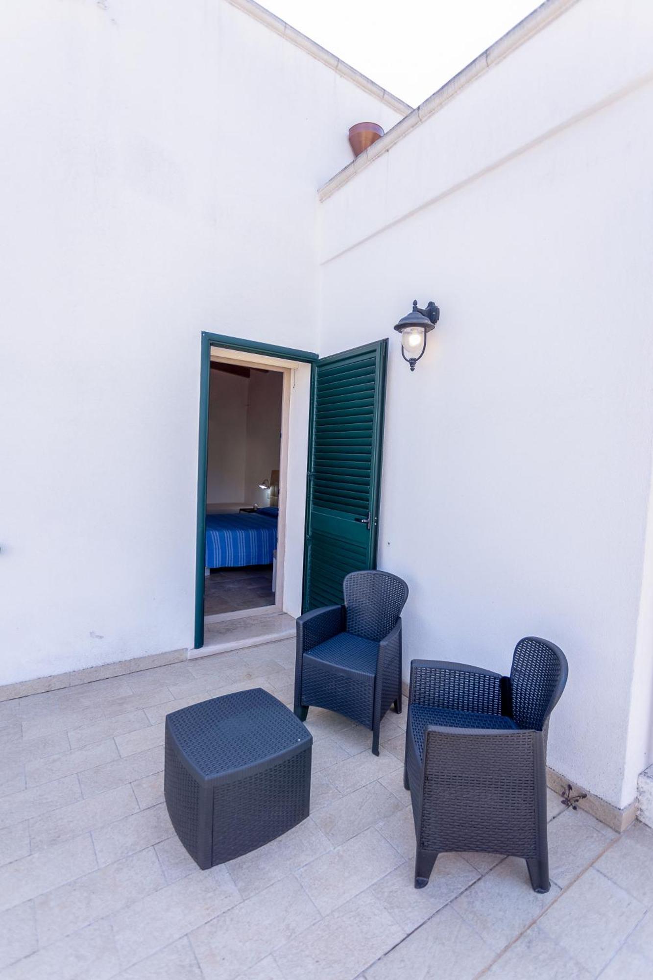 Villa Giardino Delle Zie: Charming Retreat with Half-Board Option Tricase Exterior photo