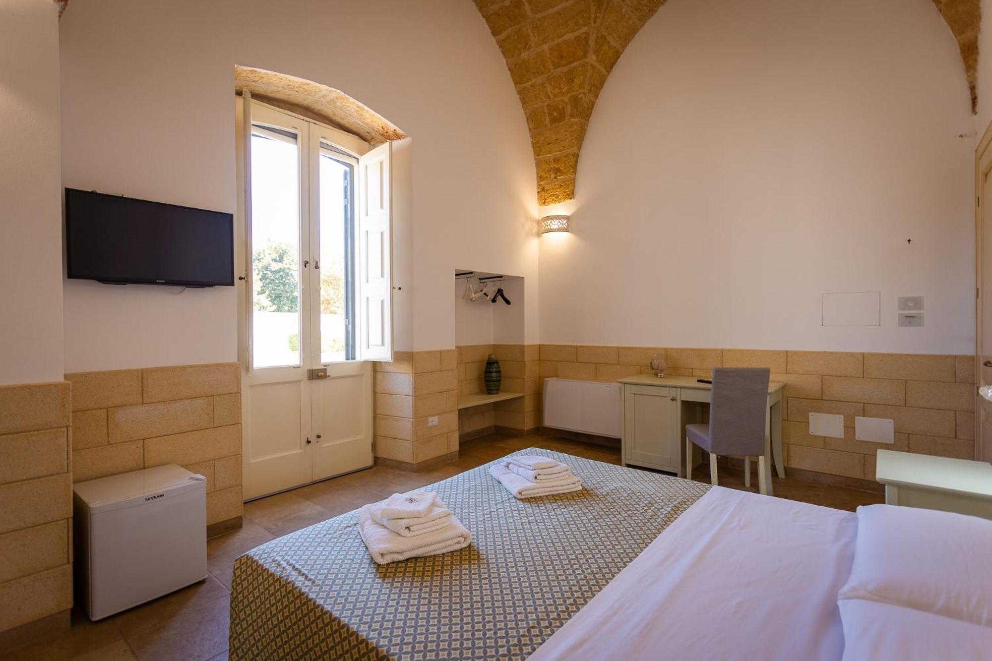 Villa Giardino Delle Zie: Charming Retreat with Half-Board Option Tricase Exterior photo